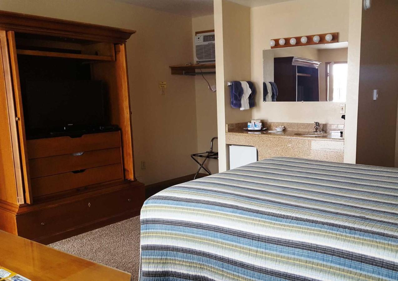 אלי Bristlecone Motel מראה חיצוני תמונה